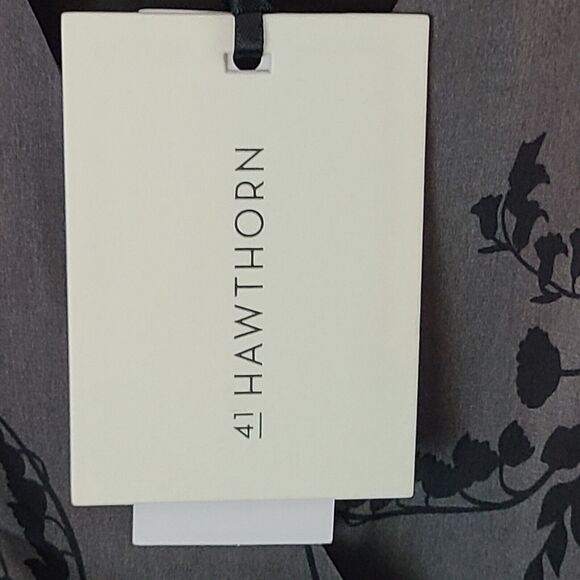 New 41 Hawthorn W's (L) Gray & Black Floral Satin Flutter Sleeve Faux Wrap Dress - Picture 14 of 14
